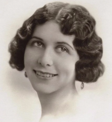 For Anne Gregory Quick revision Notes | Class 10th Poem FootPrints Without Feet | English | For Anne Gregory Summary in English & Hindi Language 