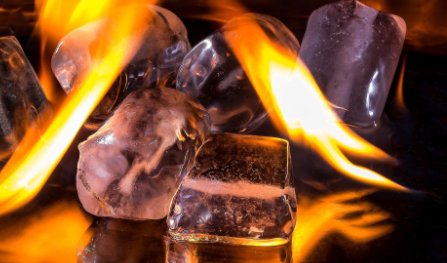 Fire and Ice Quick revision Notes | Class 10th Poem FootPrints Without Feet | English | Fire and Ice Summary in English & Hindi Language 